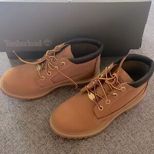 {Timberland} Women's Nellie Lace Up Ankle Boots size 6.5, NEW